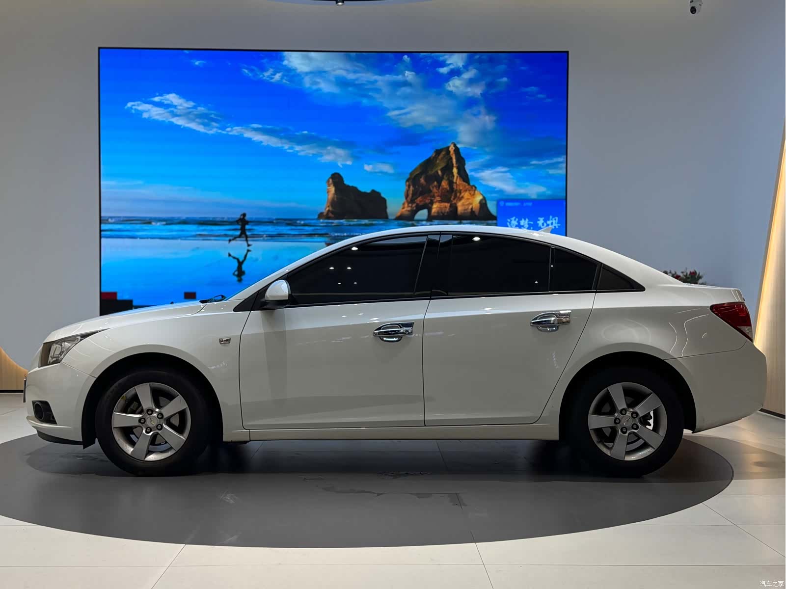 Chevrolet SE, 2014 3