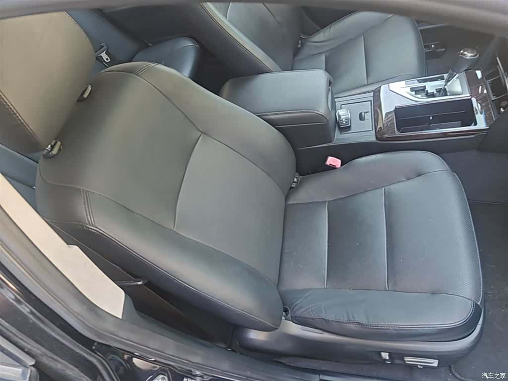 Toyota Camry, 2016 25
