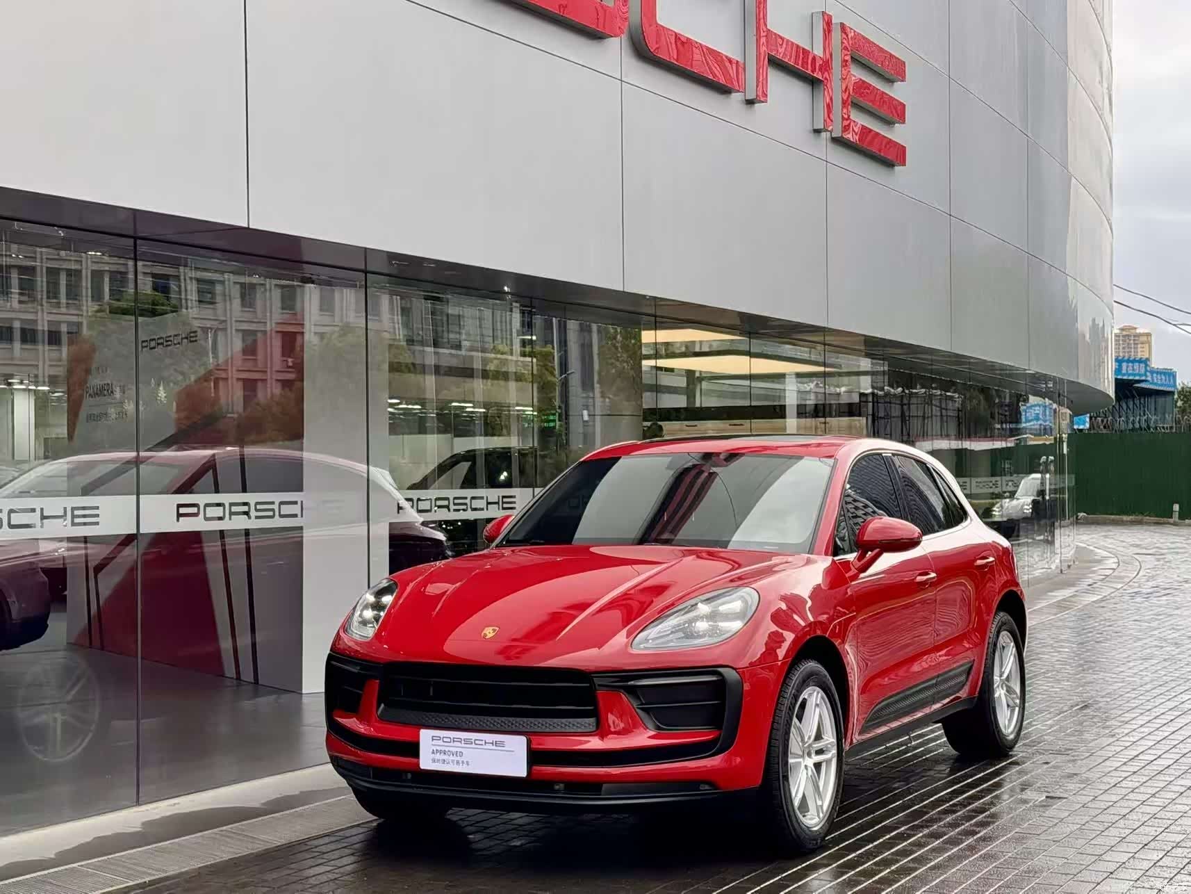 Porsche Macan, 2024 1
