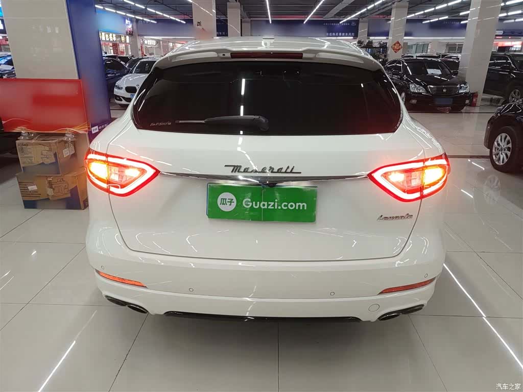 Maserati Levante, 2017 22