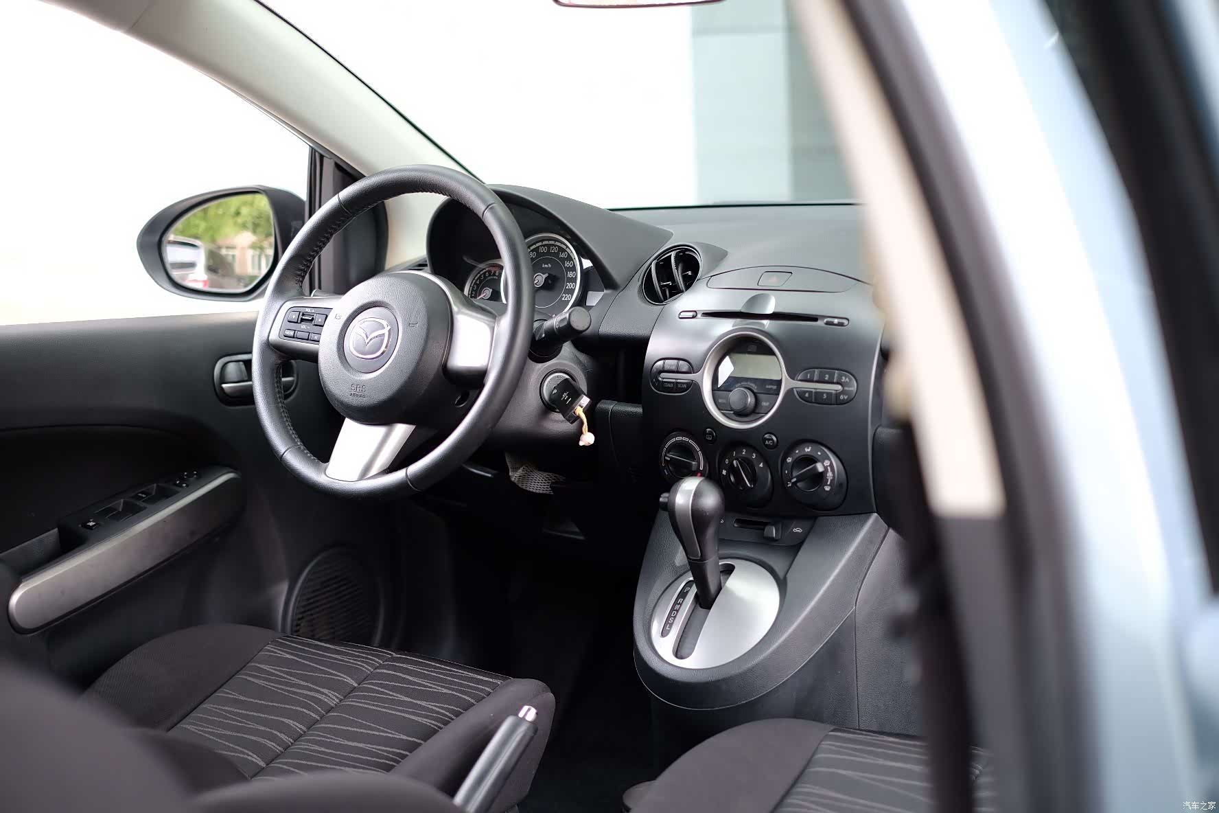 Mazda 2, 2011 53