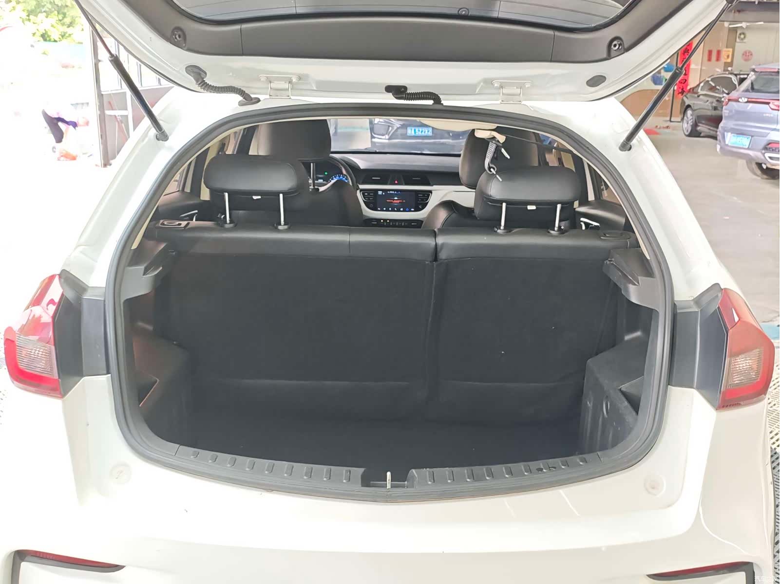 Geely X3, 2021 7