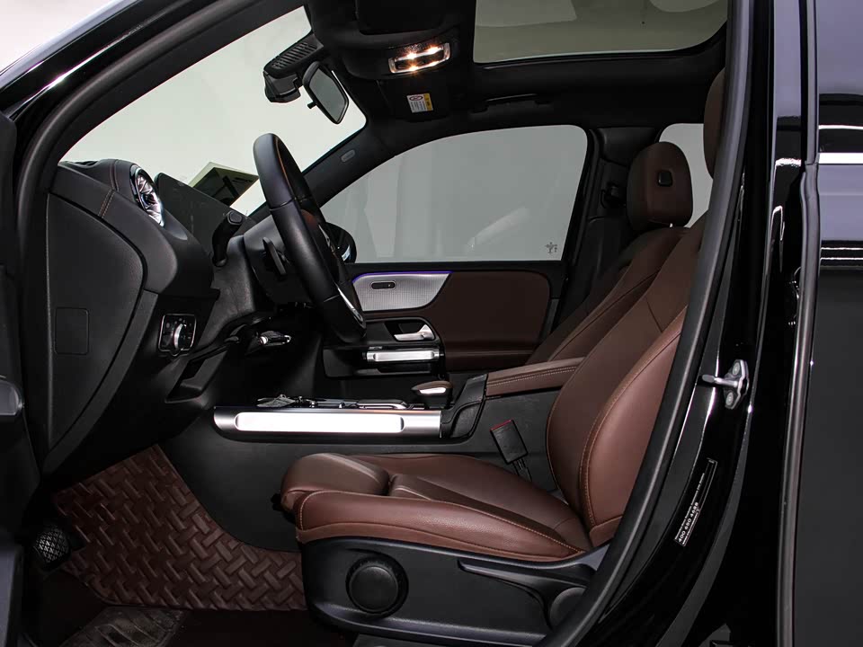Mercedes-Benz GLB Mercedes-Benz GLB