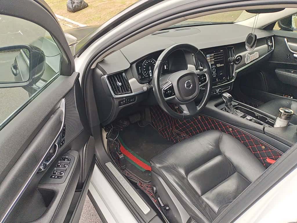 Volvo S90, 2017 12