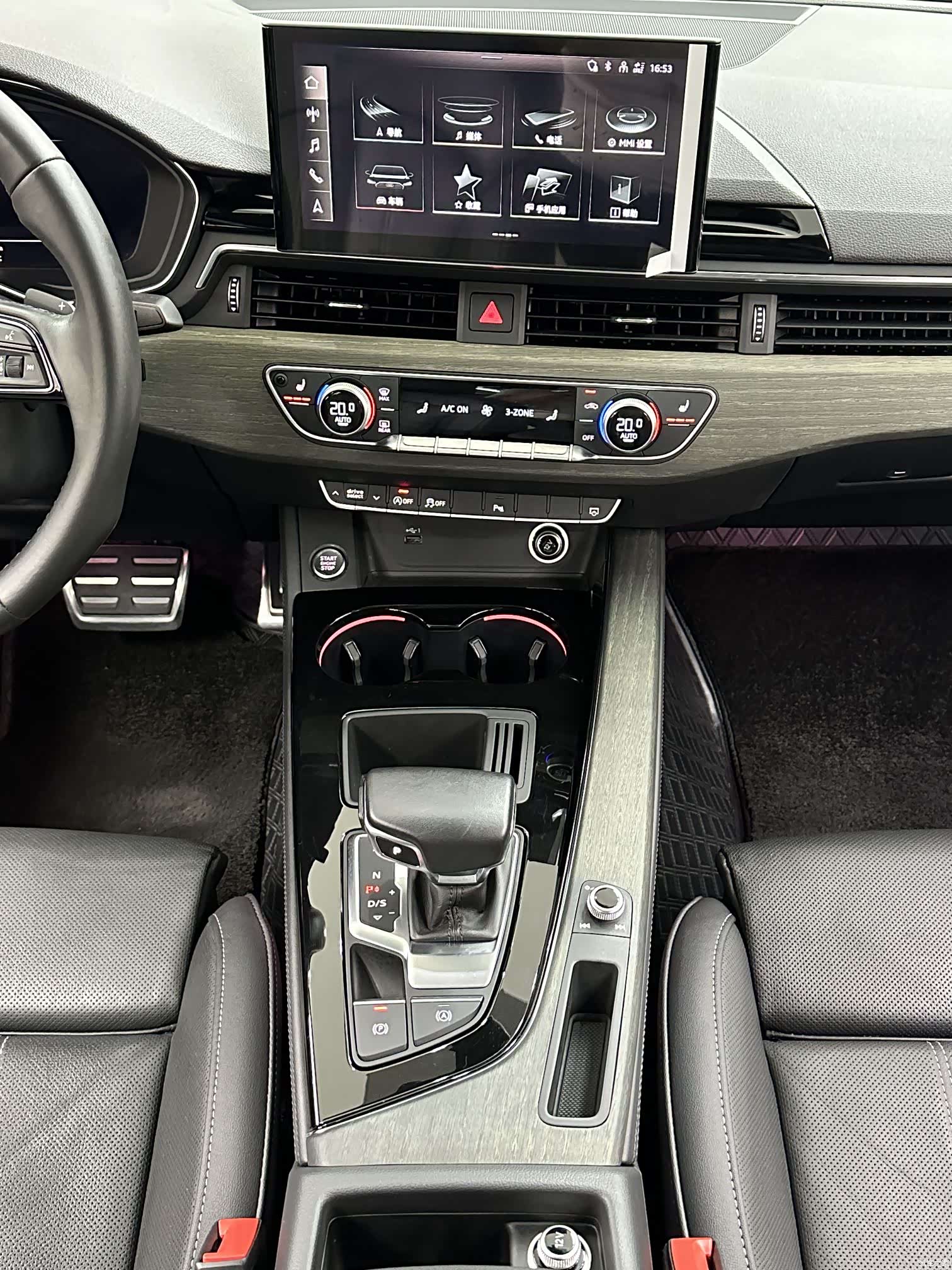 Audi A4L, 2023 14