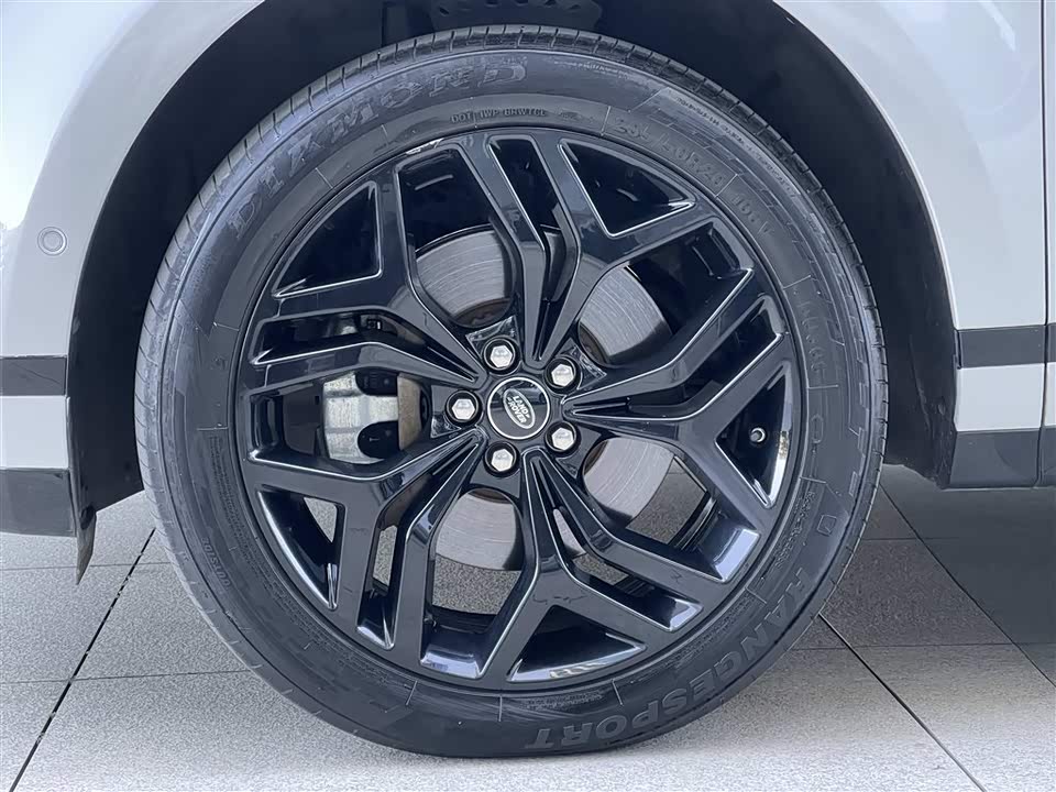 Land Rover Range Rover Aurora