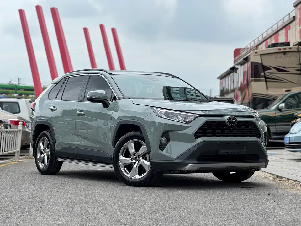 Toyota RAV4 Rongfang
