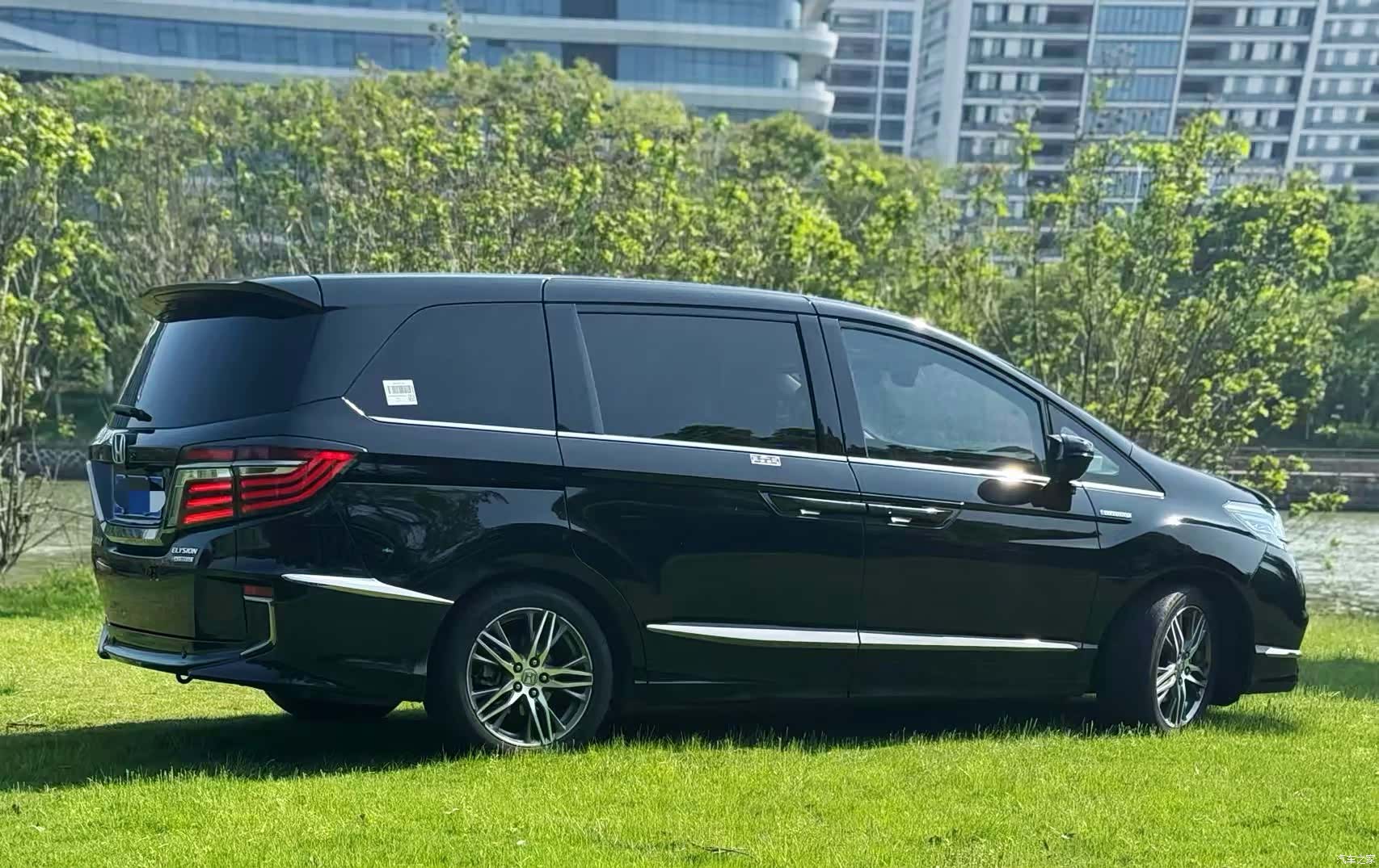 Honda Elysion, 2021 7