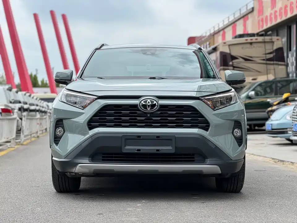 Toyota RAV4 Rongfang