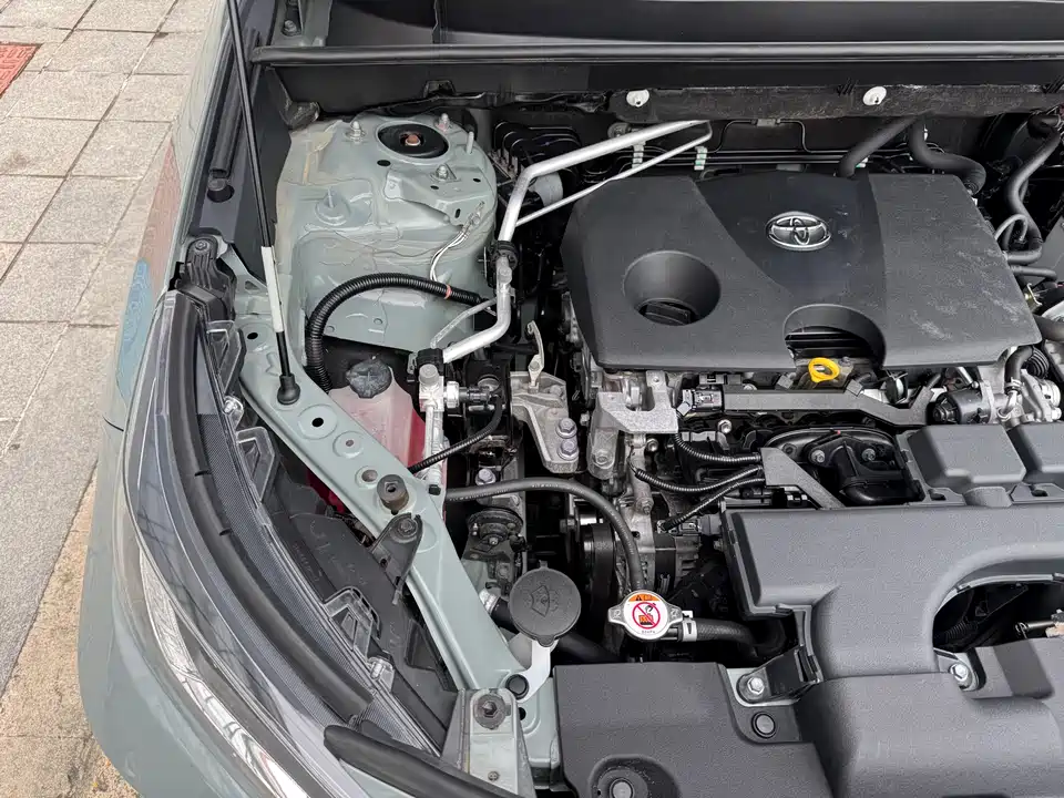 Toyota RAV4 Rongfang