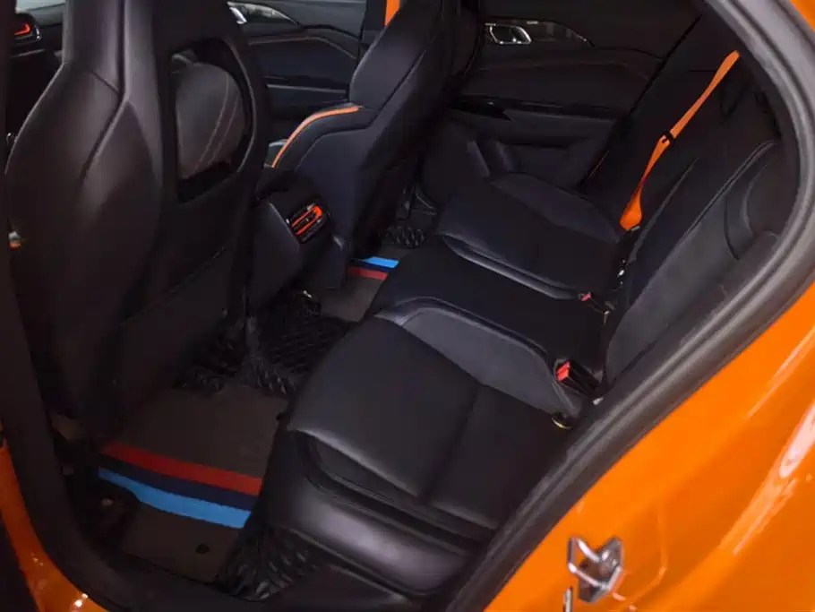 Lynk & Co 02 Hatchback