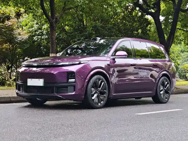Li Auto L9 2023 — купить из Китая под заказ
