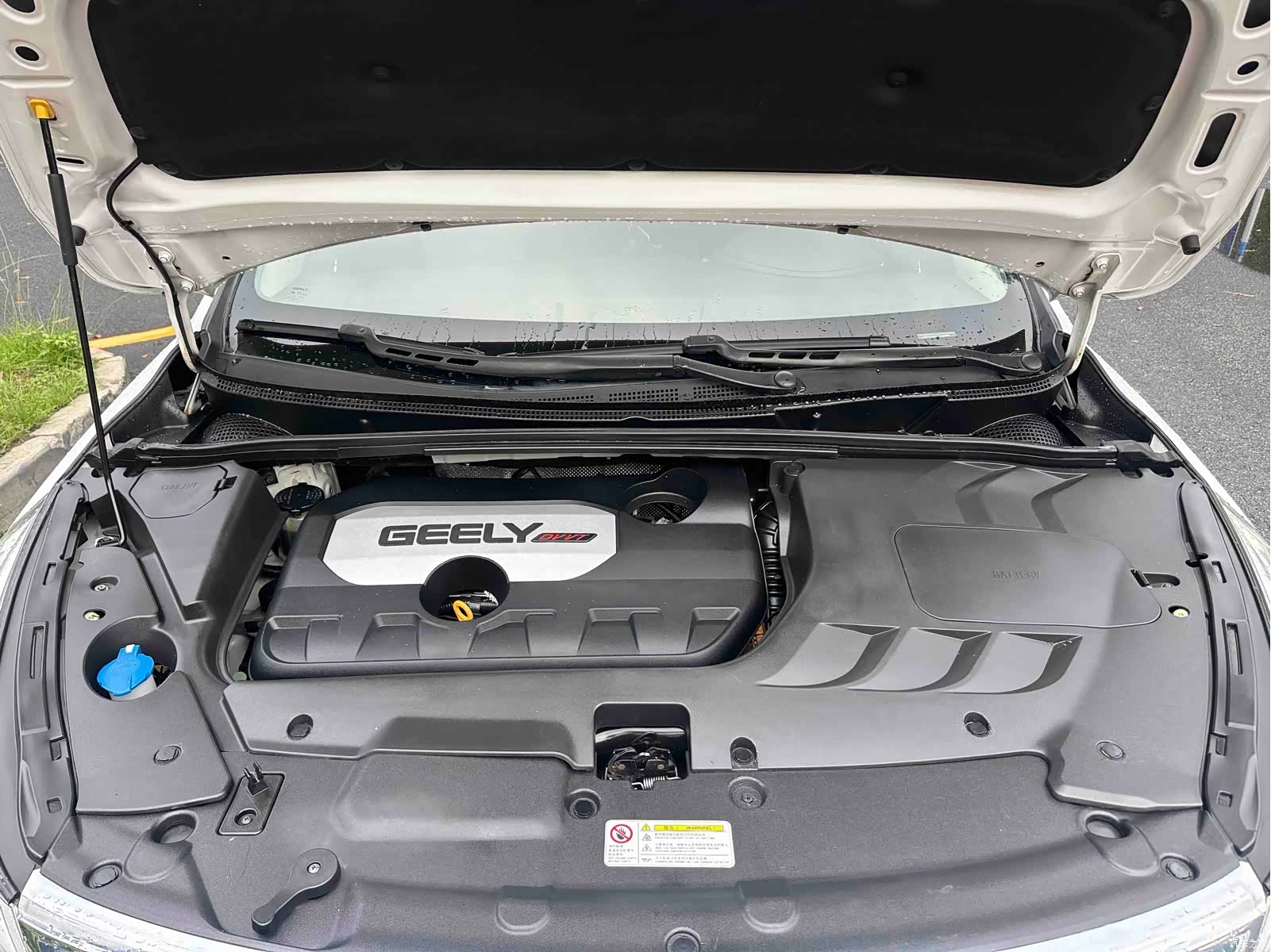 Geely Emgrand, 2017 15