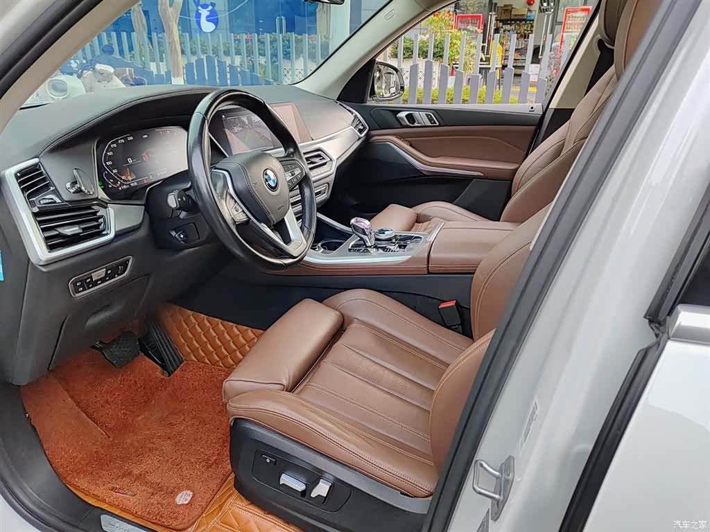 BMW X5, 2020 7
