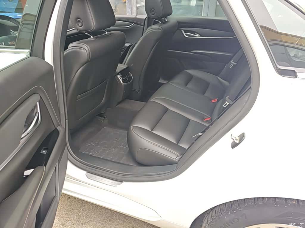 Cadillac XTS, 2018 24