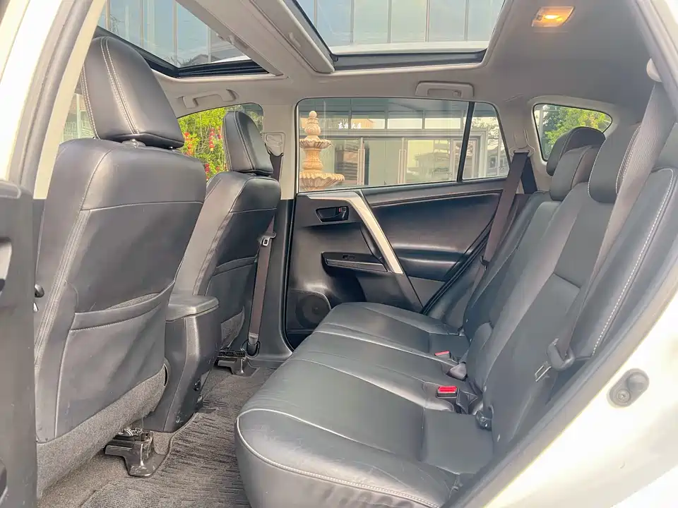 Toyota RAV4 Rongfang