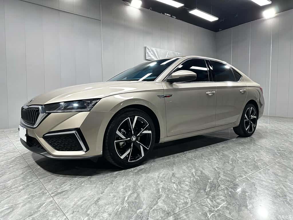Skoda Octavia, 2023 7