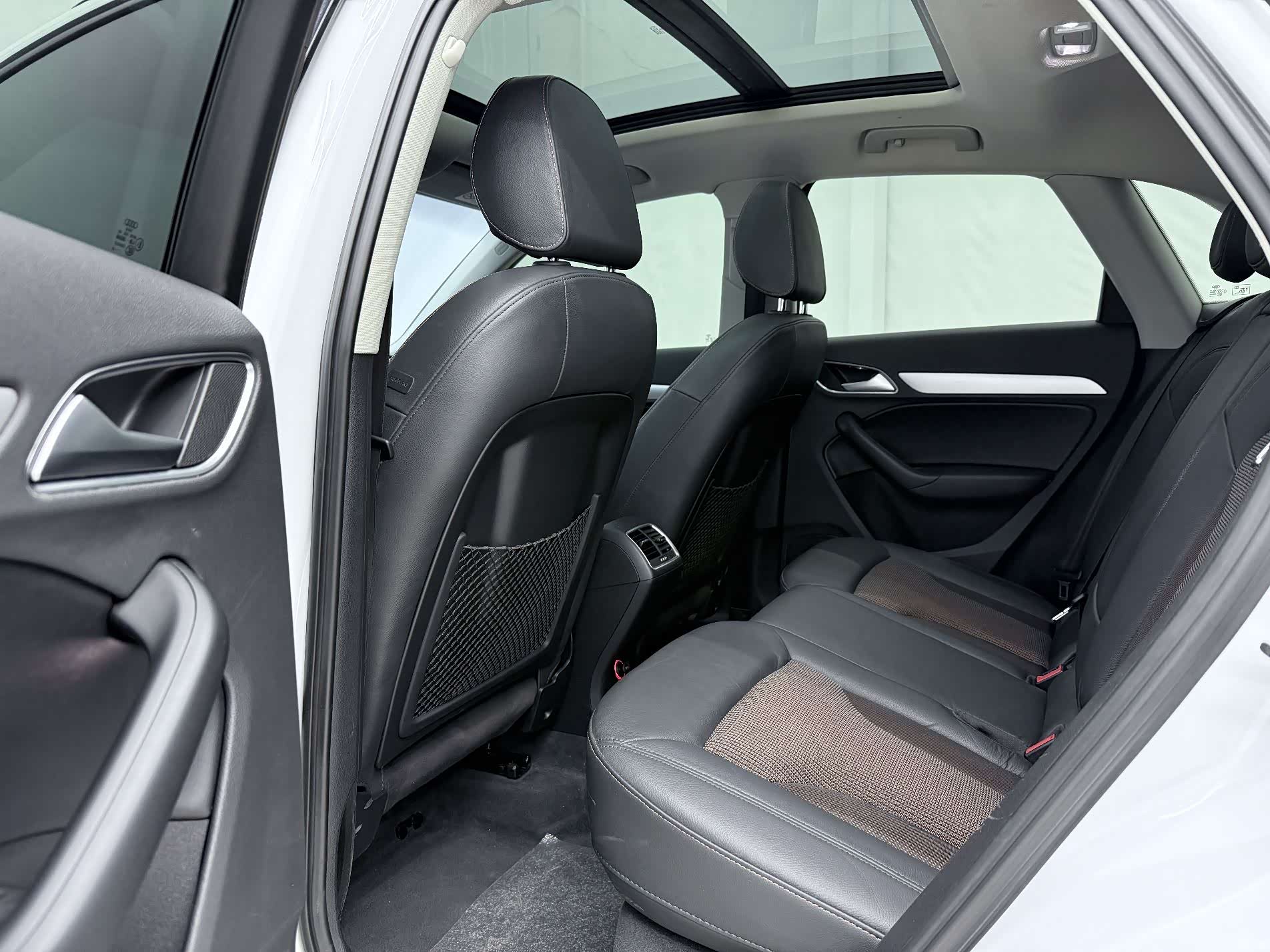Audi Q3, 2018 все фото
