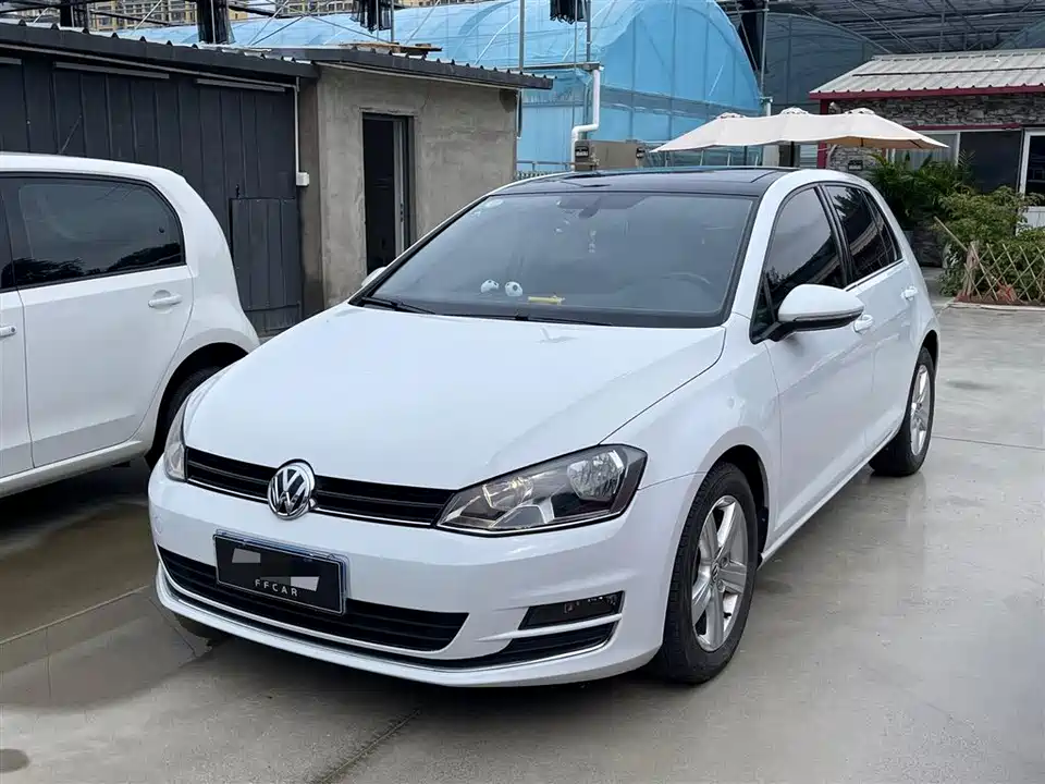 Volkswagen golf