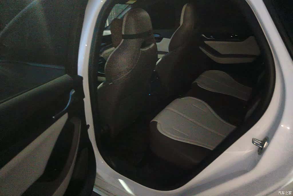 BYD Qin, 2024 11