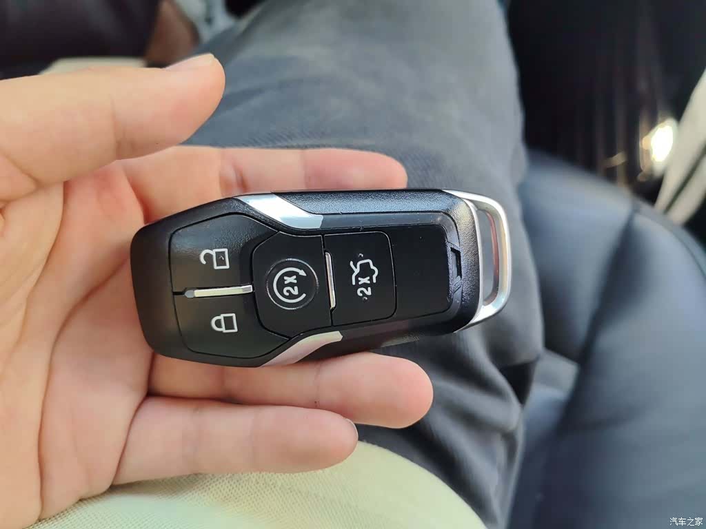 Ford Taurus, 2019 12
