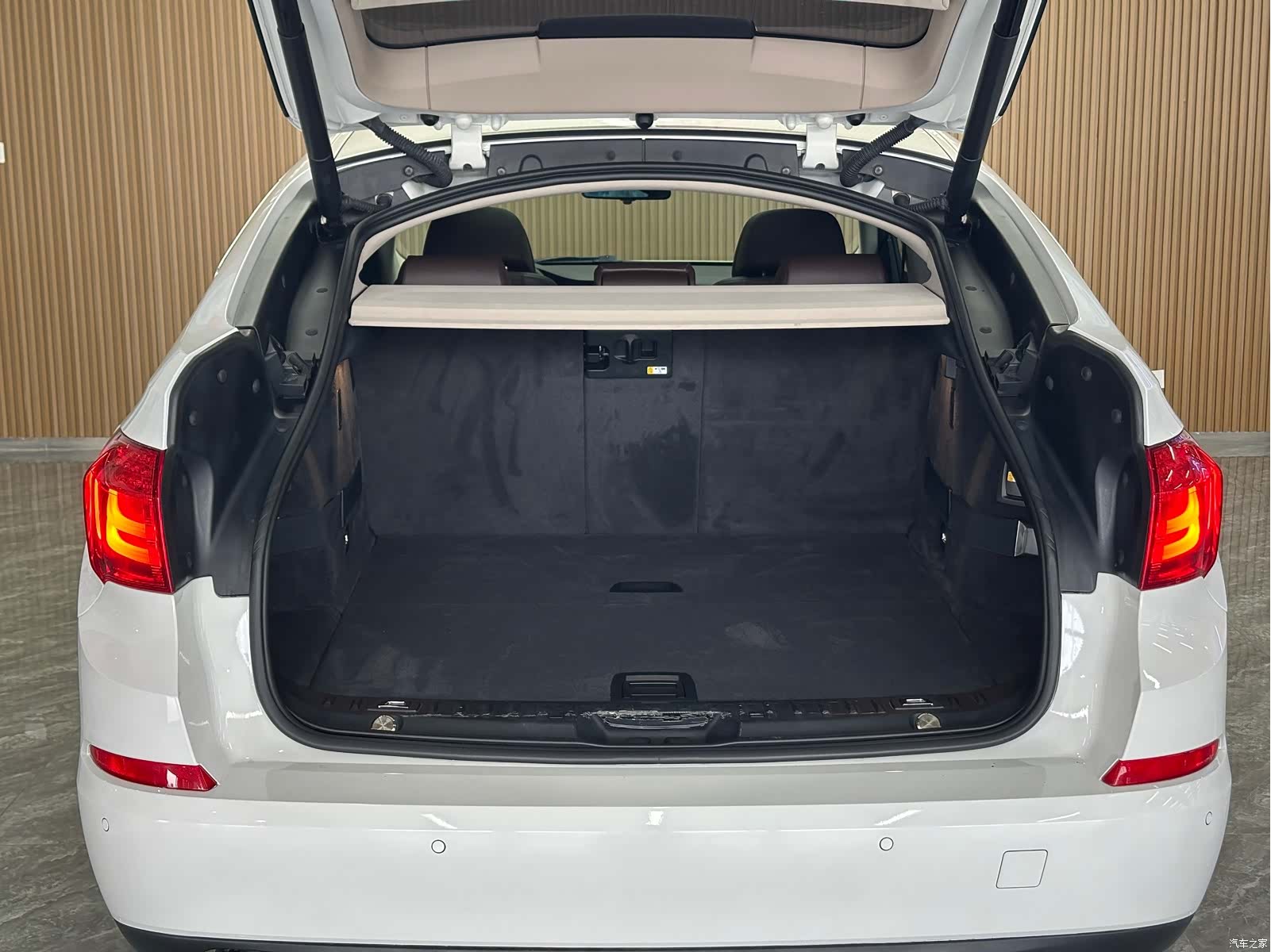 BMW 5 Series, 2015 15
