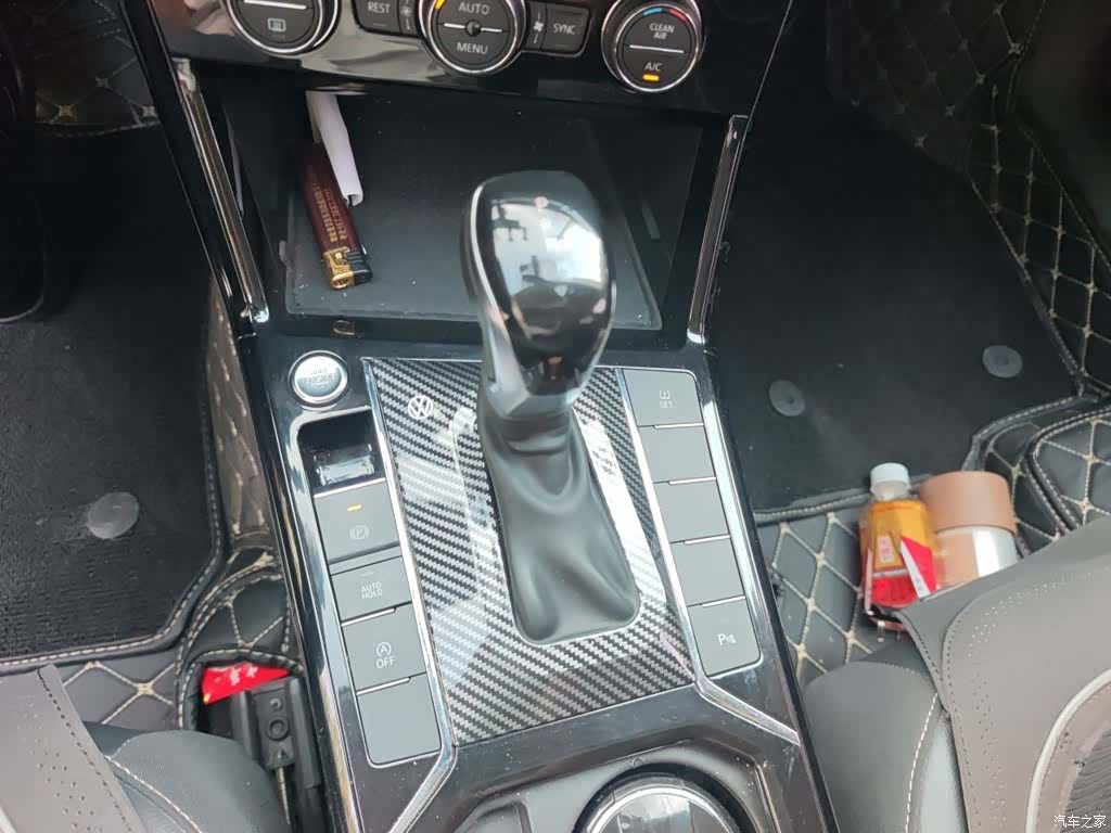 Volkswagen Passat, 2019 11
