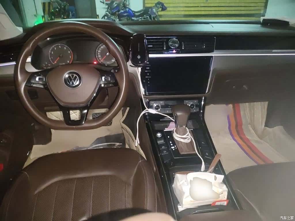 Volkswagen Phideon, 2021 13