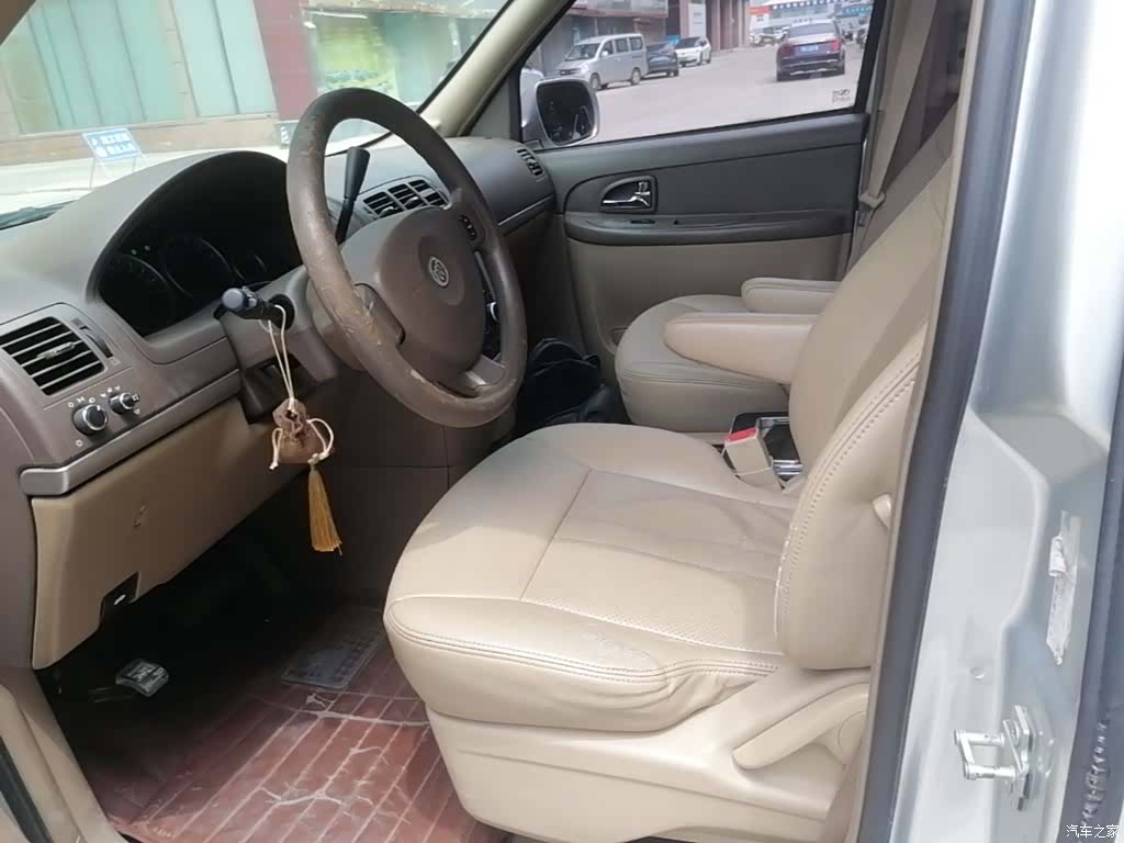 Buick GL8, 2016 15