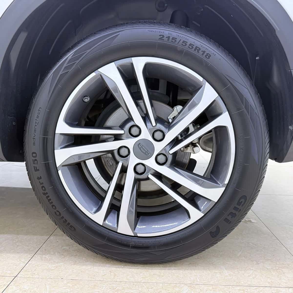 Geely Coolray, 2021 22