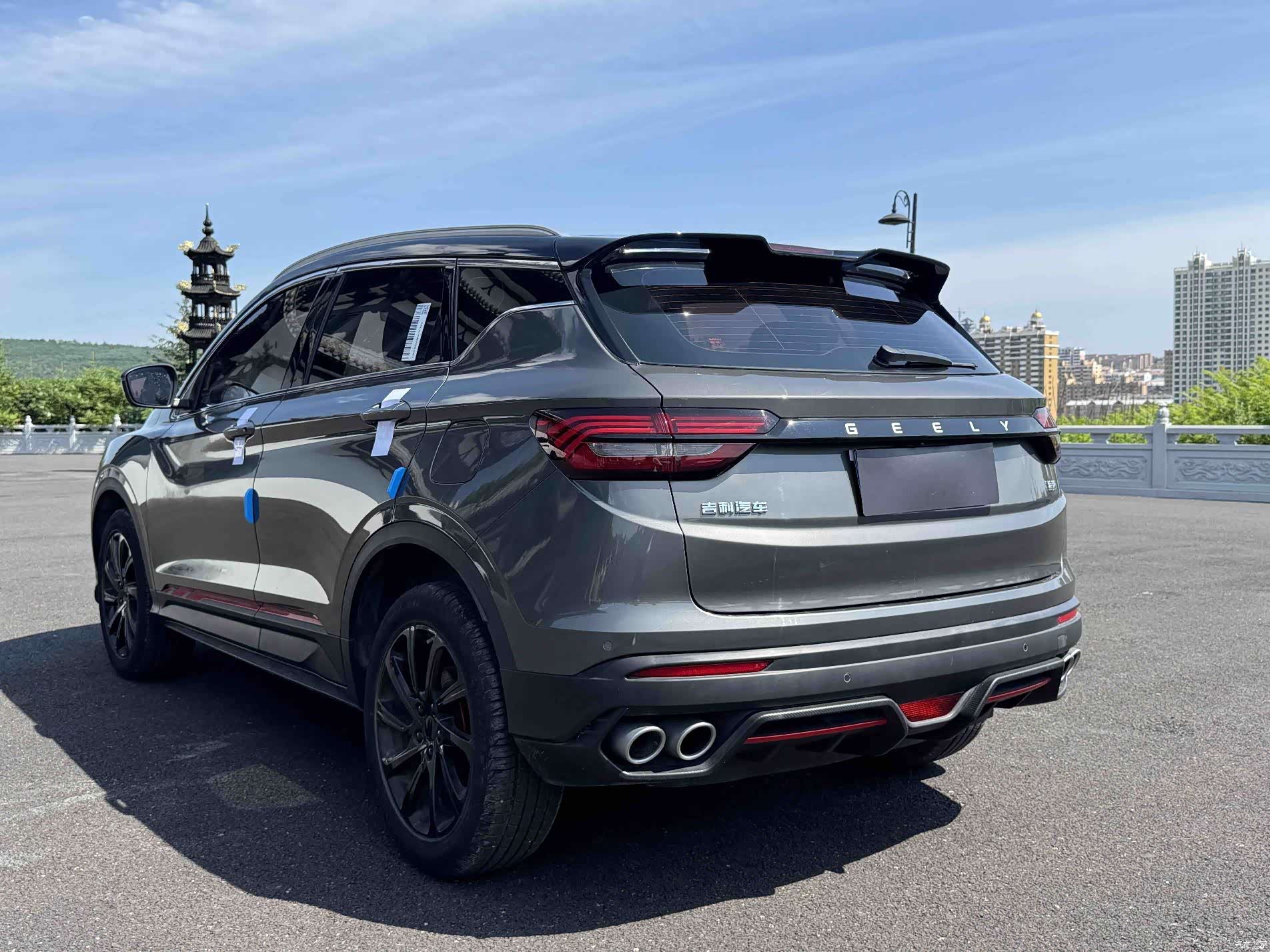 Geely Coolray, 2022 4