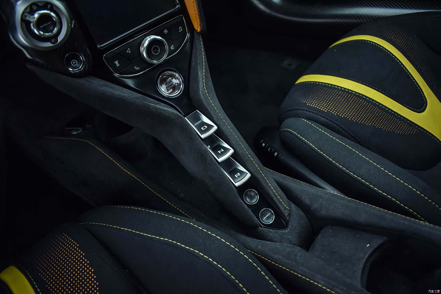 McLaren 720S, 2019 11