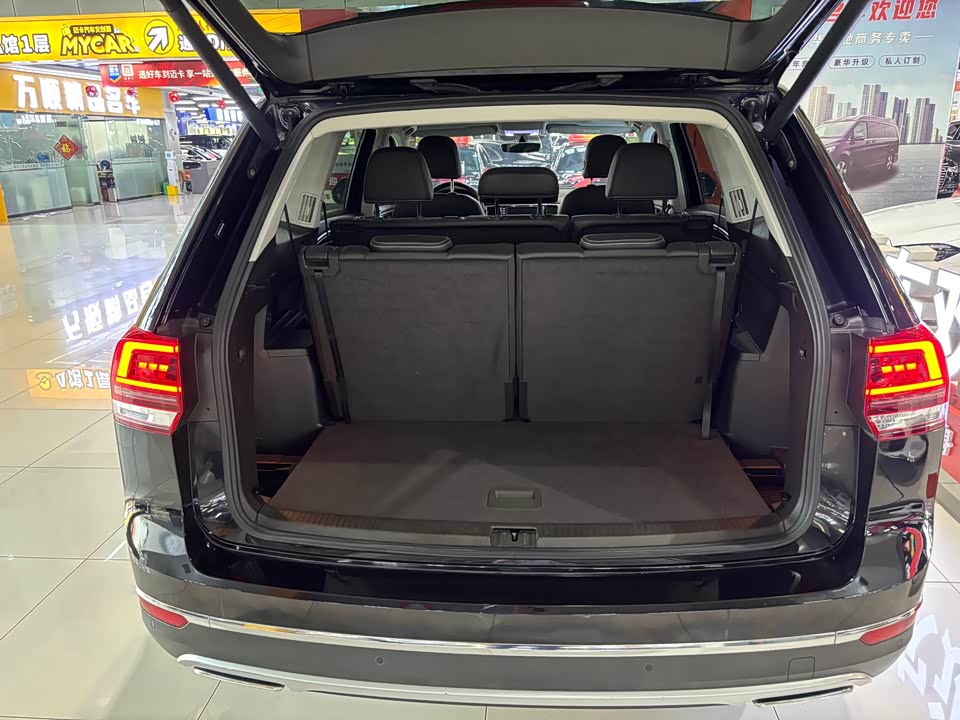 Volkswagen Tourang