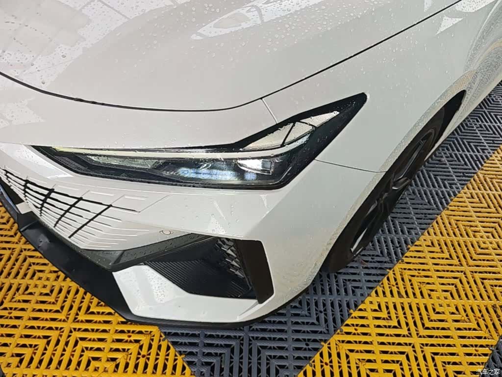 Changan UNI-V, 2023 24