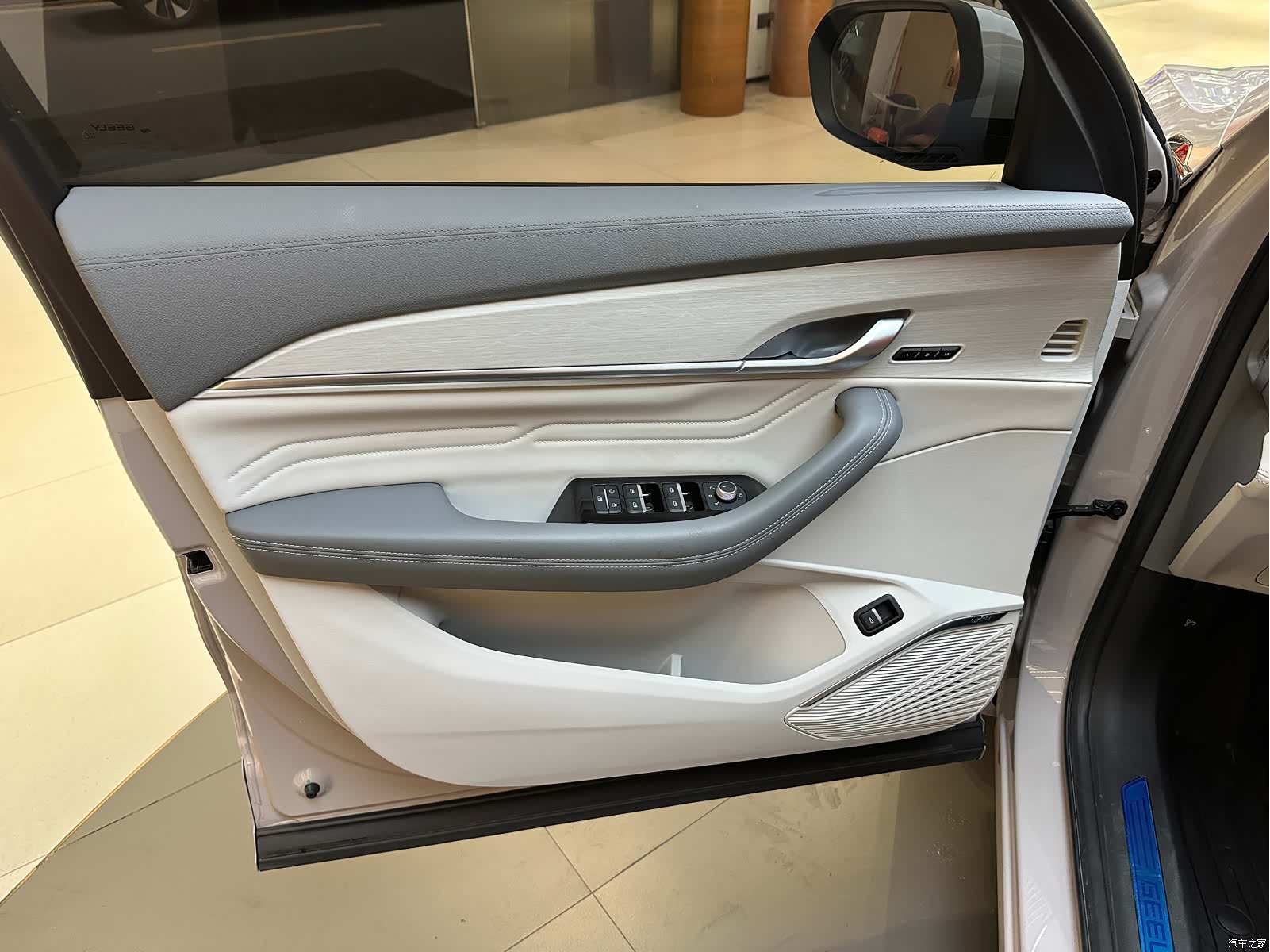 Geely Xingyue L, 2025 16
