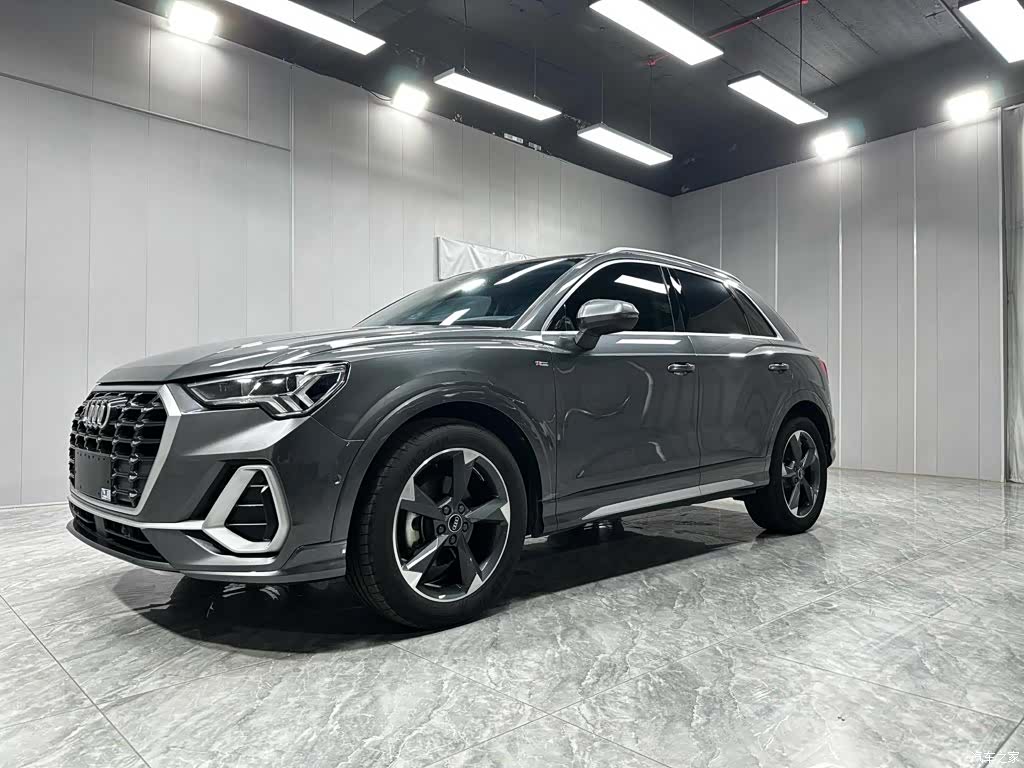 Audi Q3, 2022 7