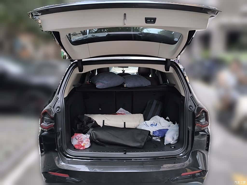BMW iX3, 2022 10