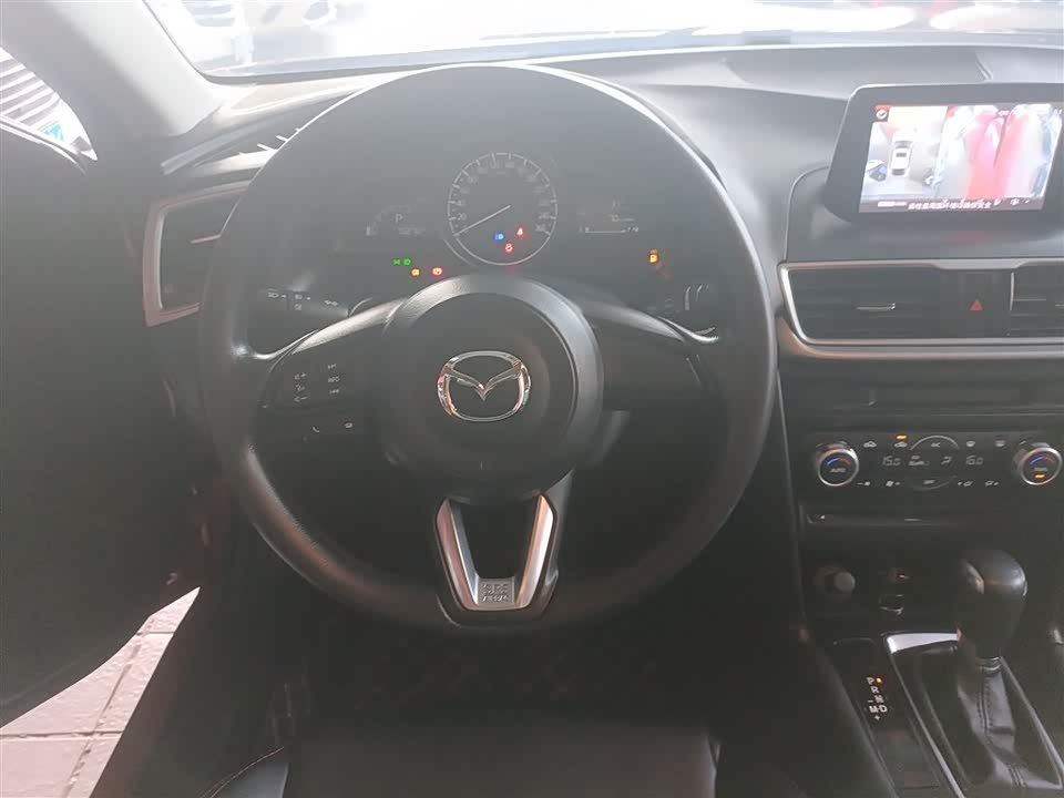 Mazda 3 Angkesaila Mazda 3 Angkesaila