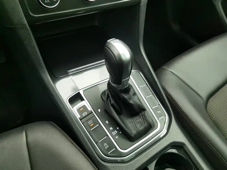 Volkswagen Golf*Jiayu