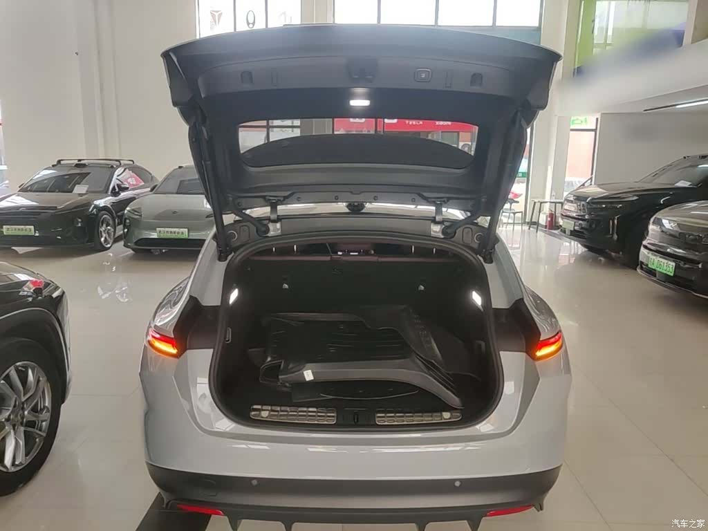NIO ET5, 2024 19