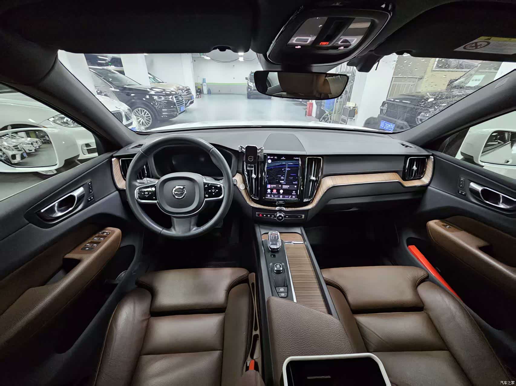 Volvo XC60, 2022 9