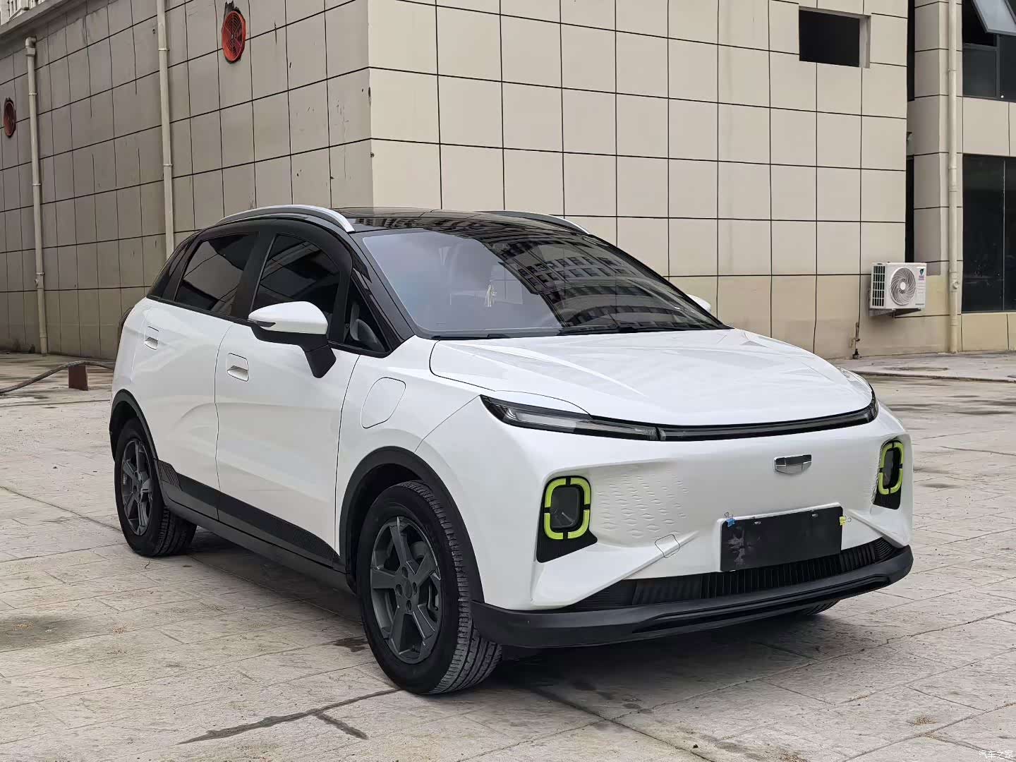 Geely E, 2022 3