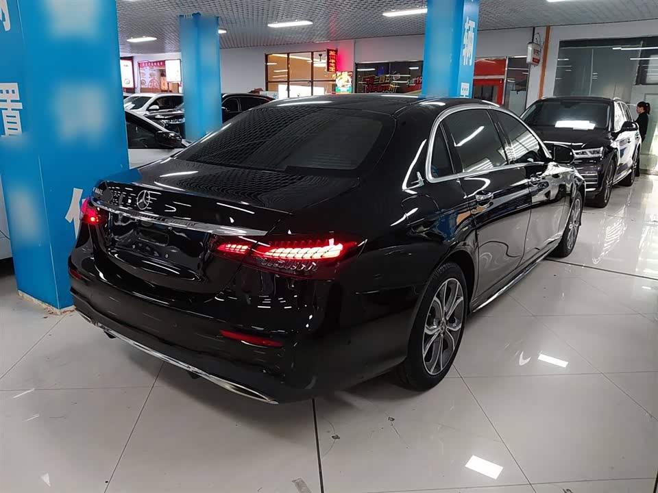 Mercedes-Benz E-class Mercedes-Benz E-class