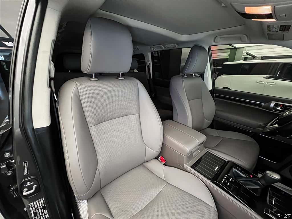 Lexus GX, 2023 16