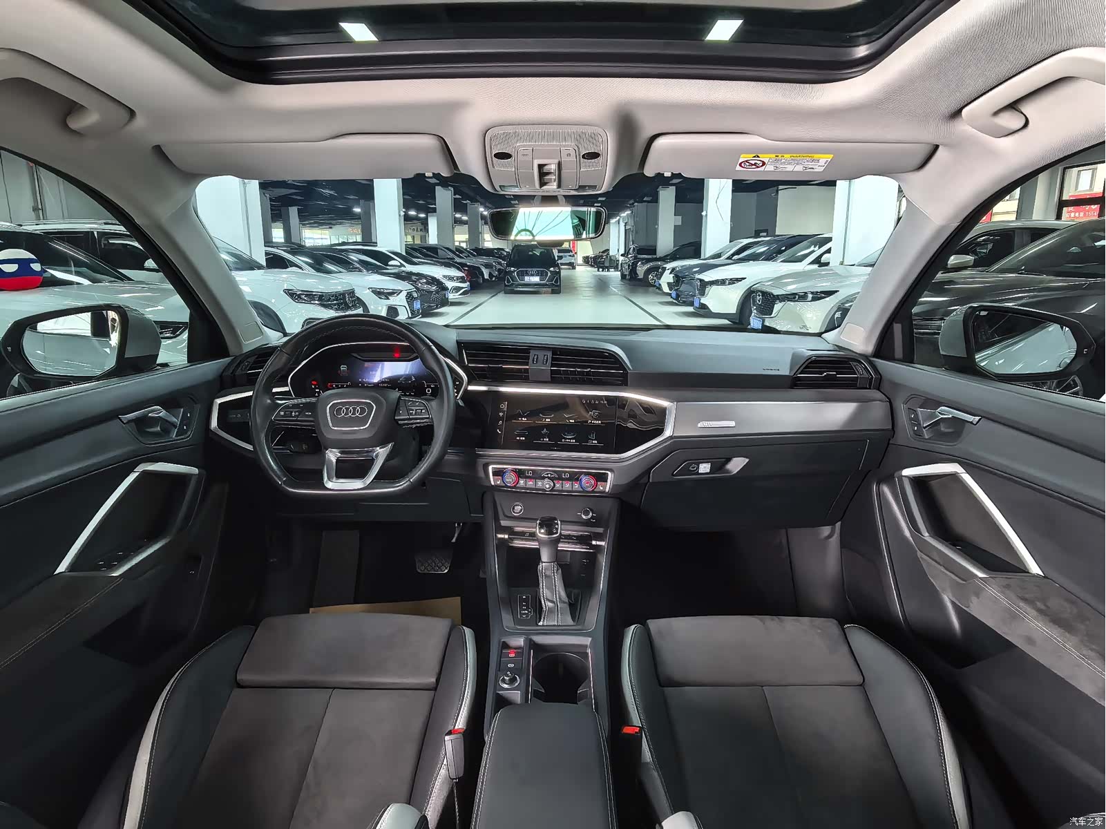 Audi Q3, 2023 15