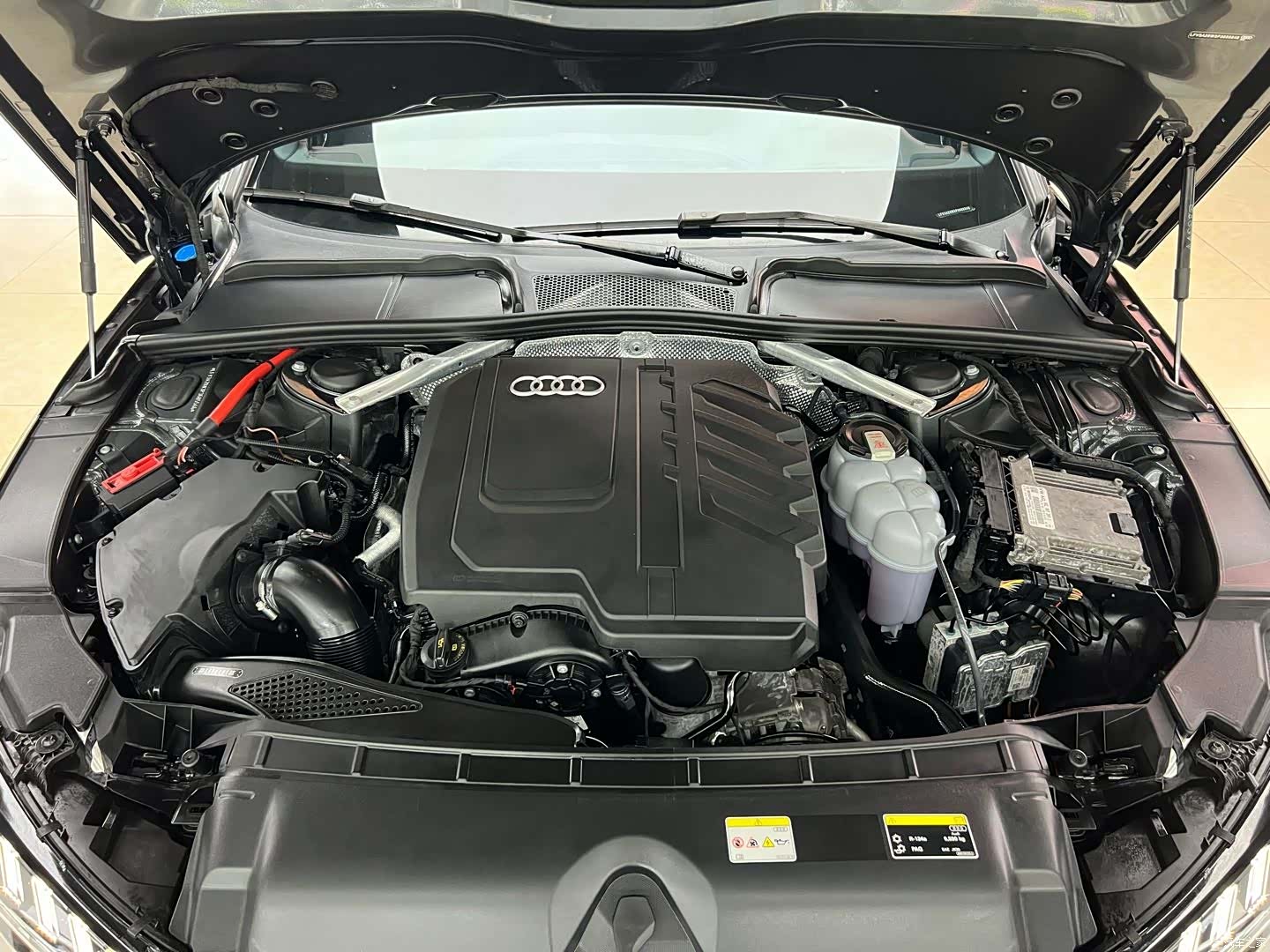 Audi A4L, 2023 25