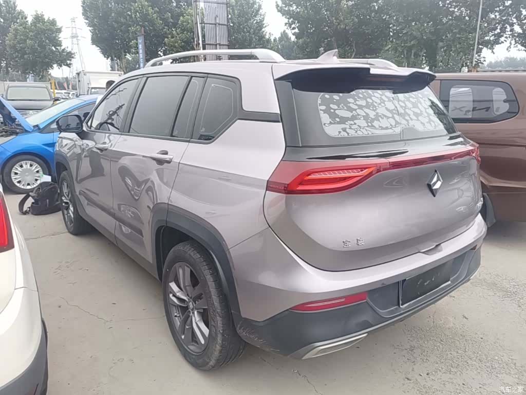 Wuling RS-5, 2020 все фото