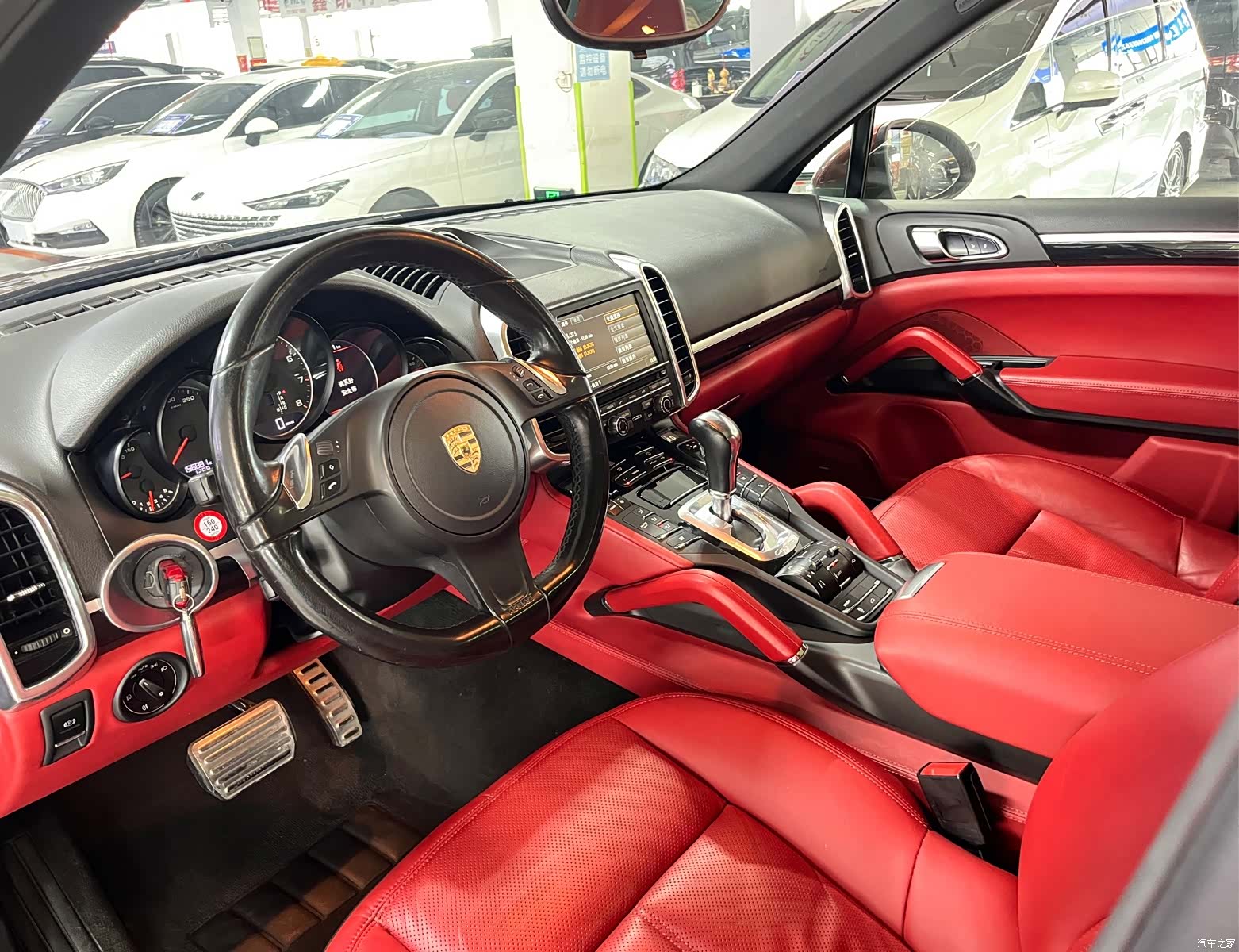 Porsche Cayenne, 2013 7