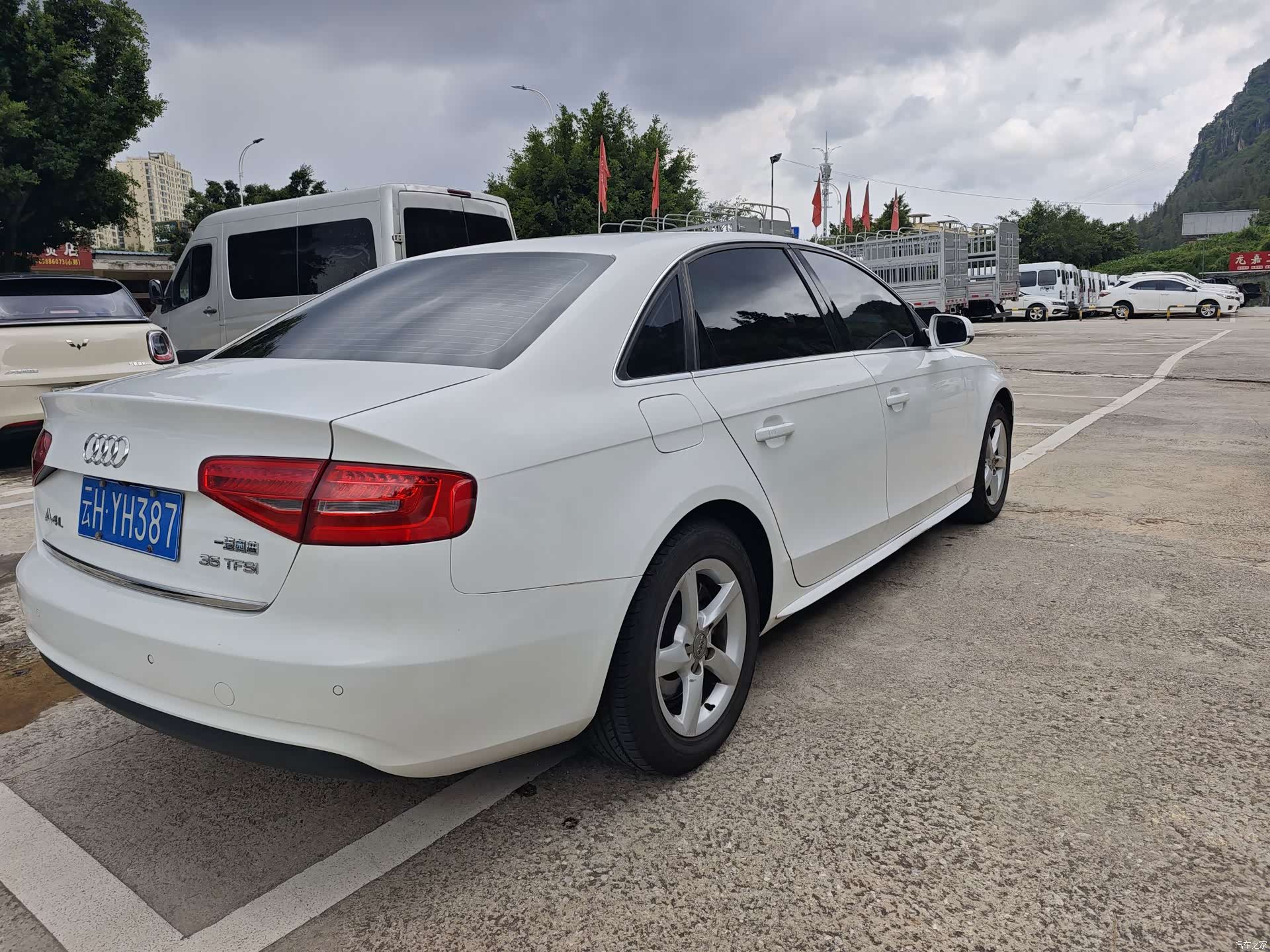 Audi A4L, 2014 все фото