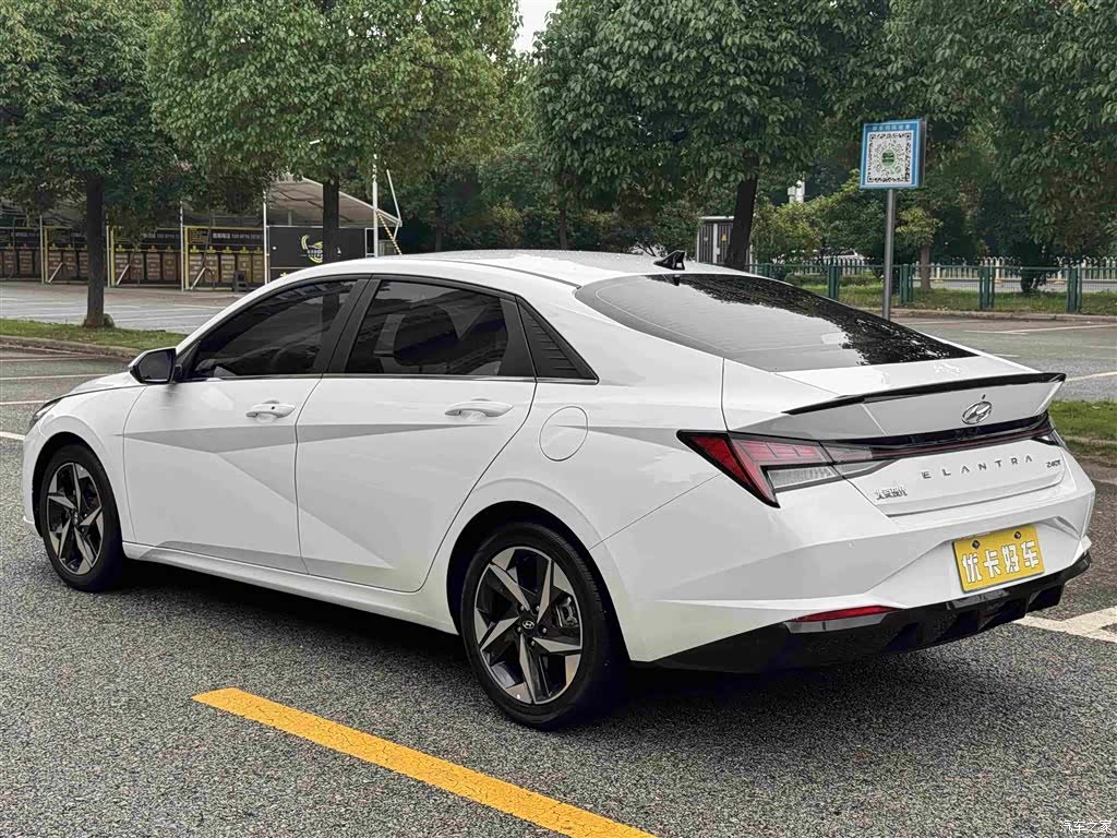 Hyundai Elantra, 2023 6
